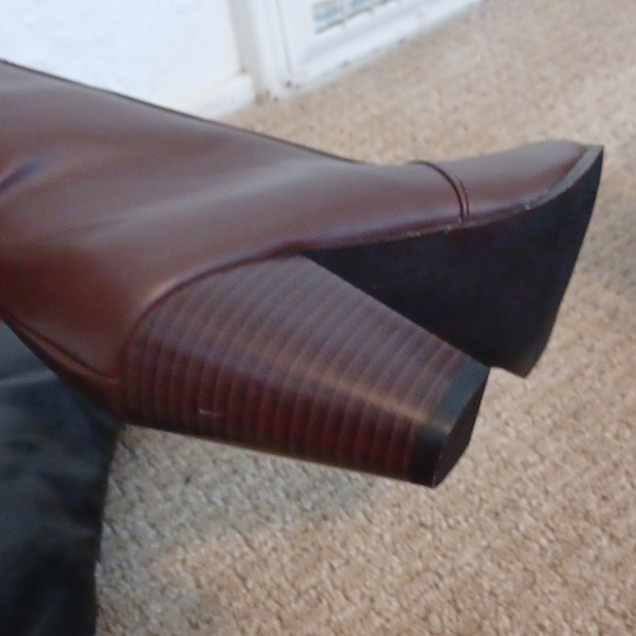 Bundle  2 pairs of Boots 👢 👢 - Picture 7 of 15